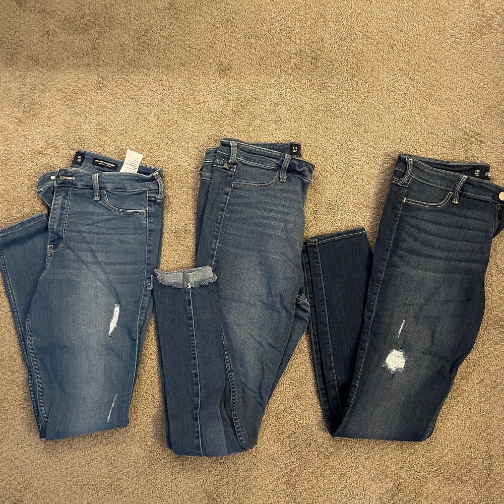 Hollister Lot of 3 Pairs Jeans Size 13R W31L28